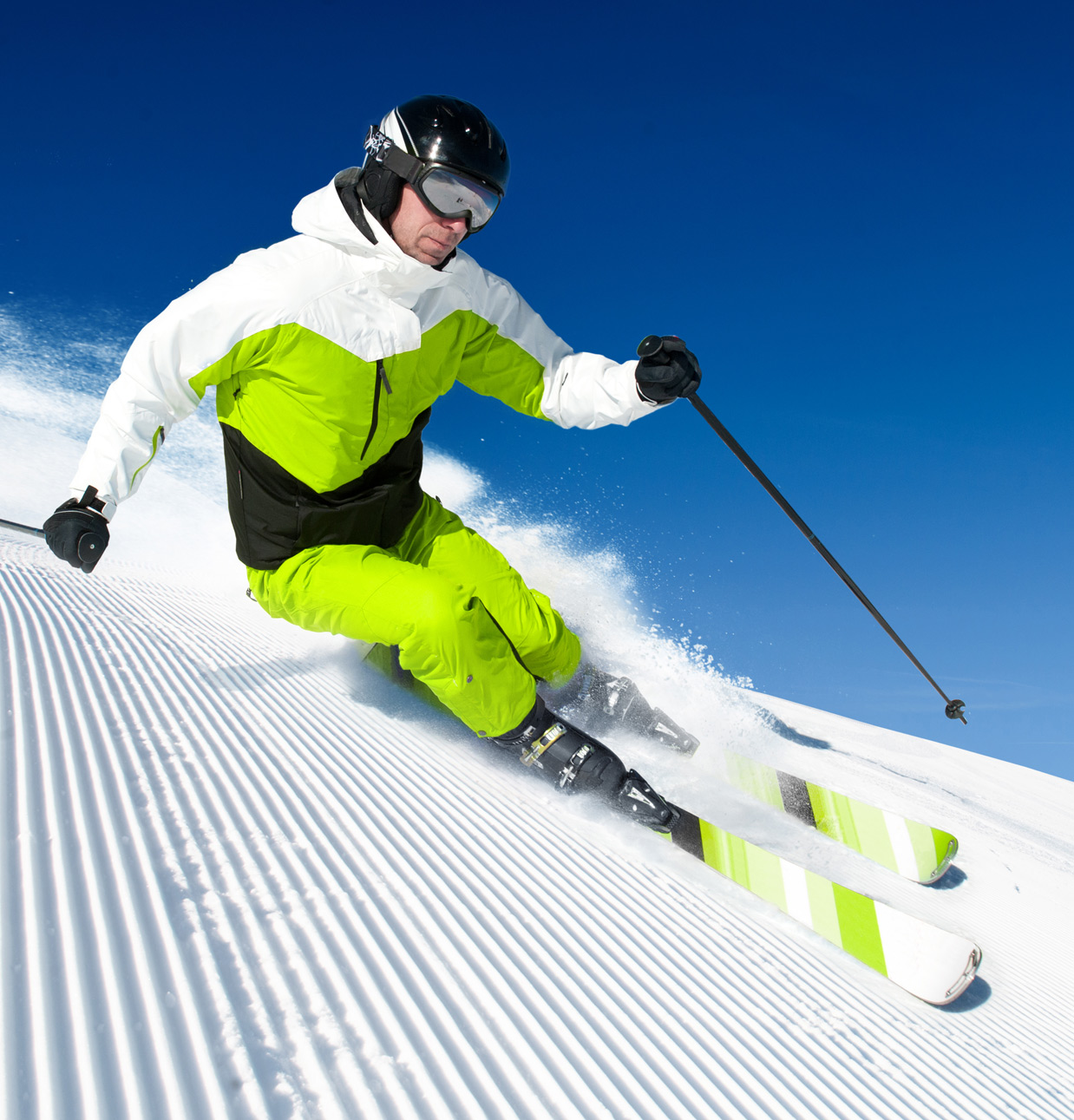 Skikurs in der Skischule beim Gletscher Aktiv Hotel in Hintertux Tux am Hintertuxer Gletscher