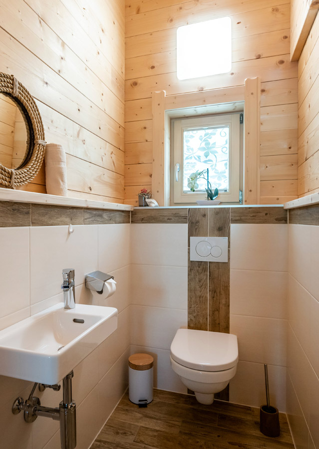 WC im Appartement beim Gletscher Aktiv Hotel in Hintertux Tux am Hintertuxer Gletscher