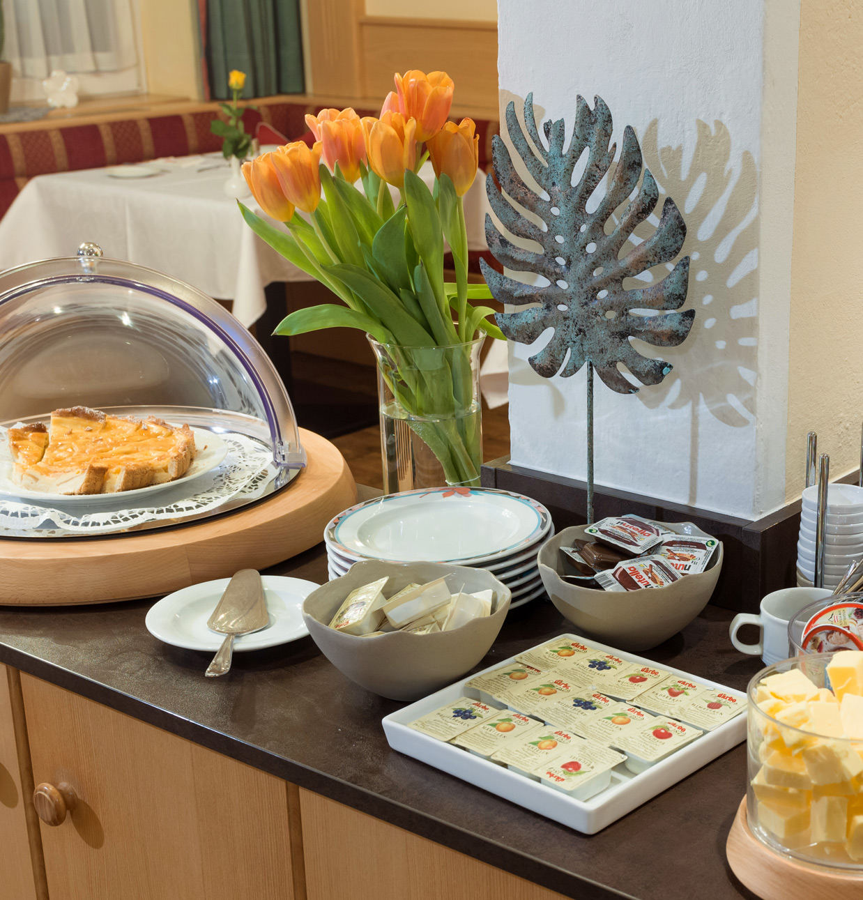 Fruehstueck Kuchen Marmelade Kuchen und Marmeladen zum Frühstück im Gletscher Aktiv Hotel in Hintertux Tux am Hintertuxer Gletscher
